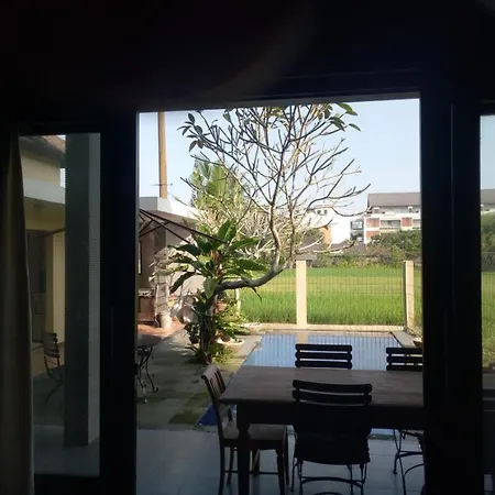 Trida 333 Guest House